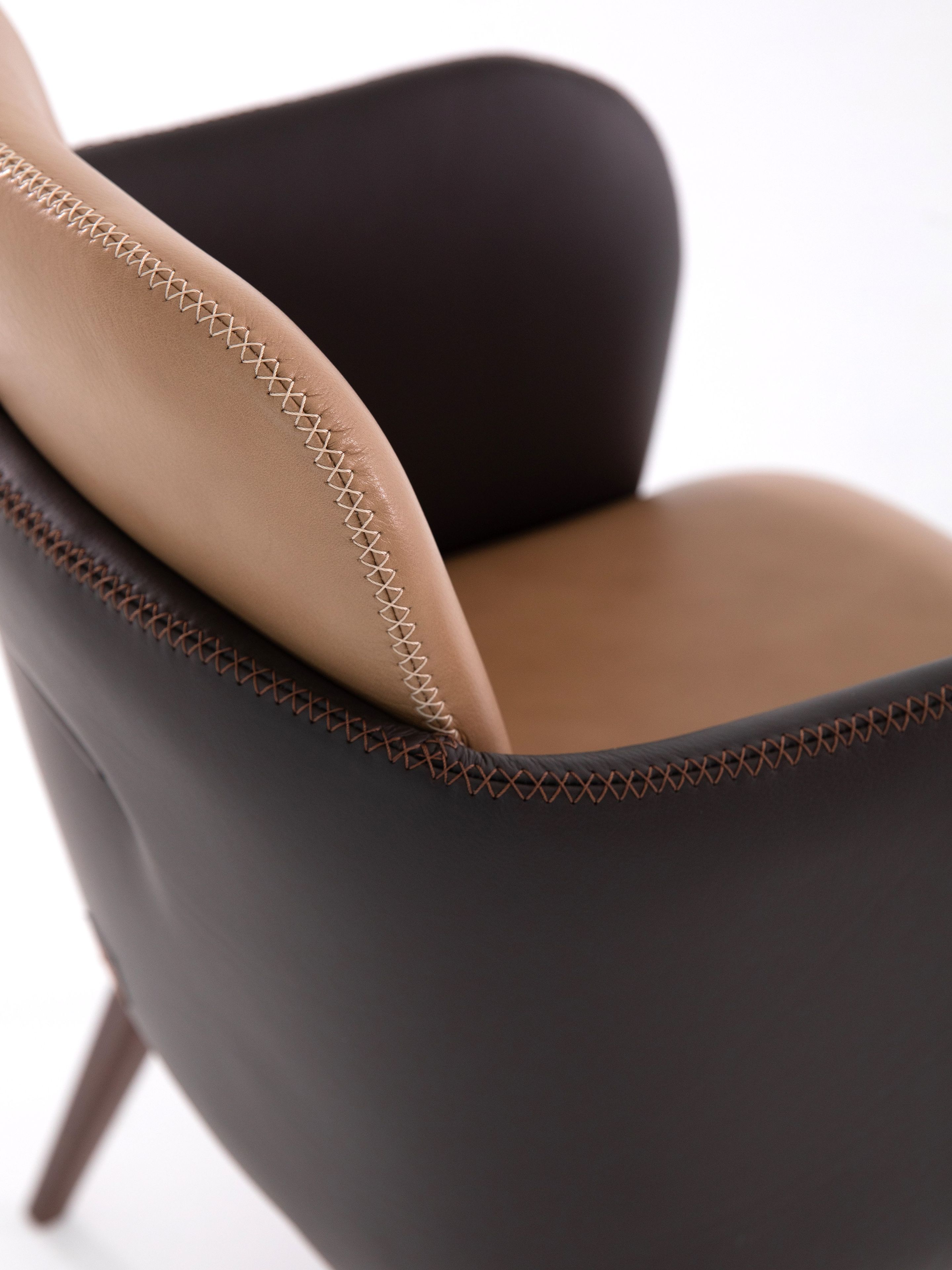 Мягкий стул с подлокотниками ABLE ALLURE ARCH-00097620 - Вид №2