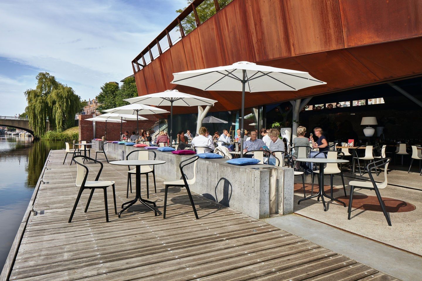 Круглый стол со стальным основанием и деревянной столешницей VITRA Belleville Table ARCH-00025779 - Вид №7