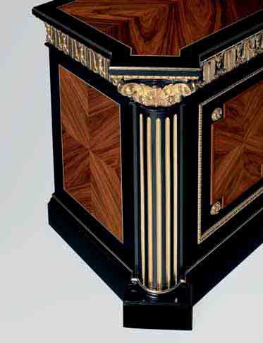 Шкаф из розового дерева OAK Галерея ARCH-00050646 - Вид №1