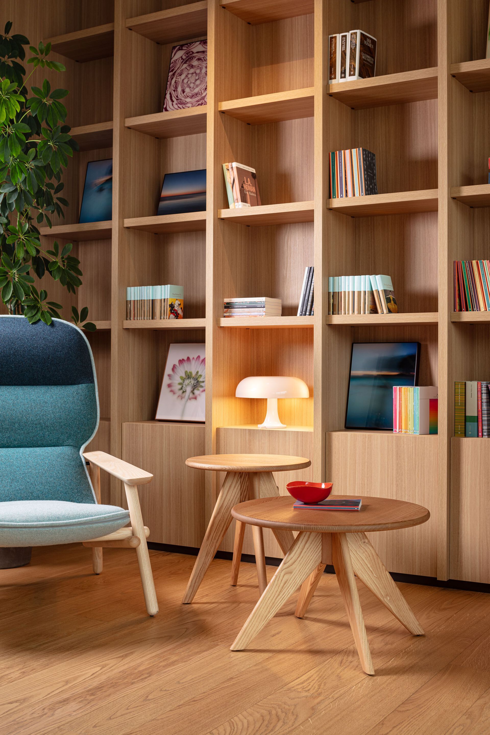 Высокий журнальный столик из ясеня SIPA Nasty ARCH-00061352 - Вид №7