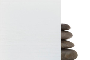 FSRT344 Стекло Vivispectra elements показано в конфигурации отражения с прослойкой изображения древесины и стандартной отделкой Forms-surfaces