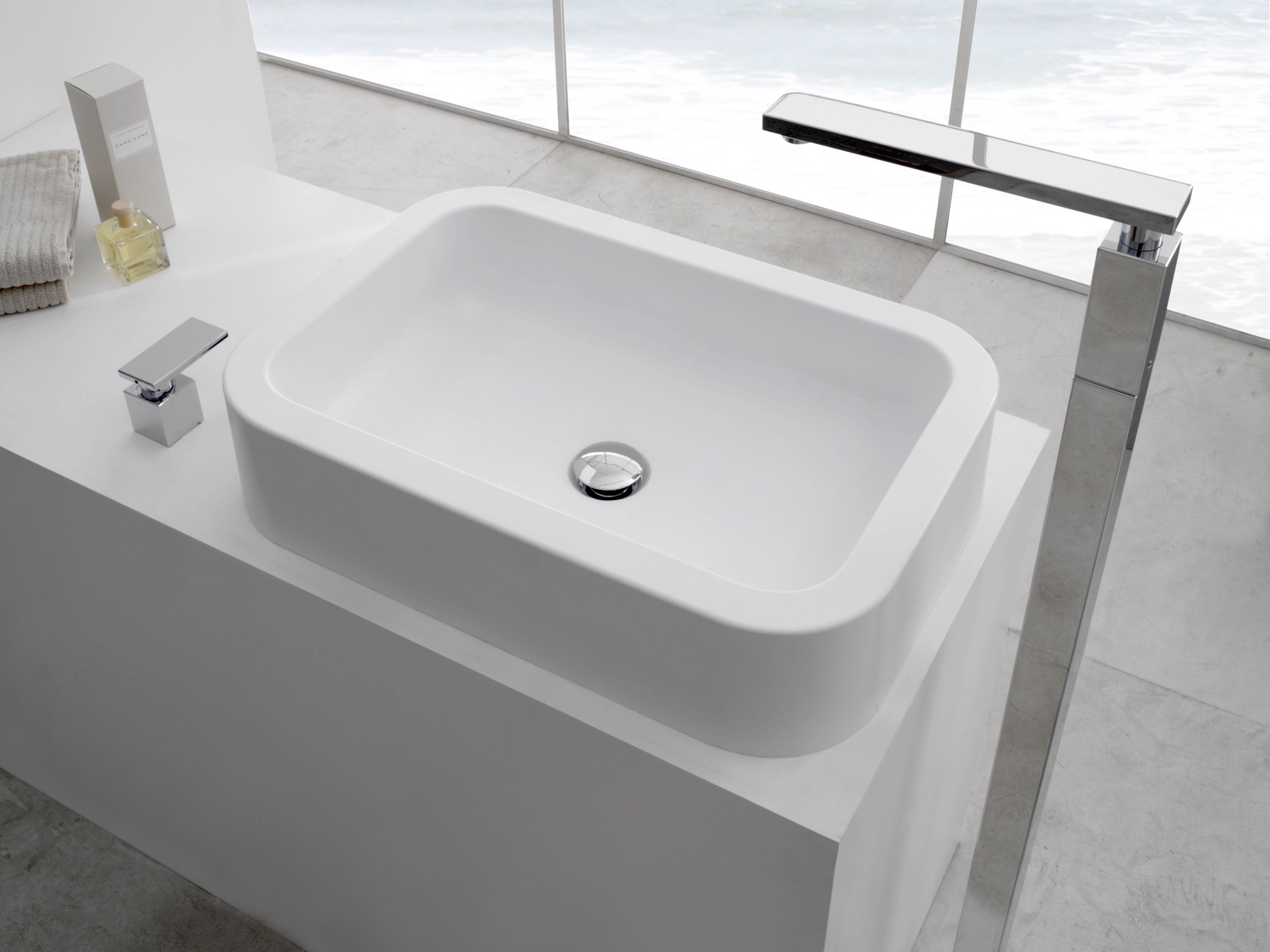 Напольная дозирующая насадка для умывальника Graff Solar ARCH-00032980