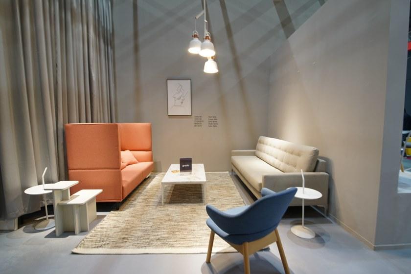 Grado Design Кресло из ткани с подлокотниками Hug sun-id-1403880 - Вид №5