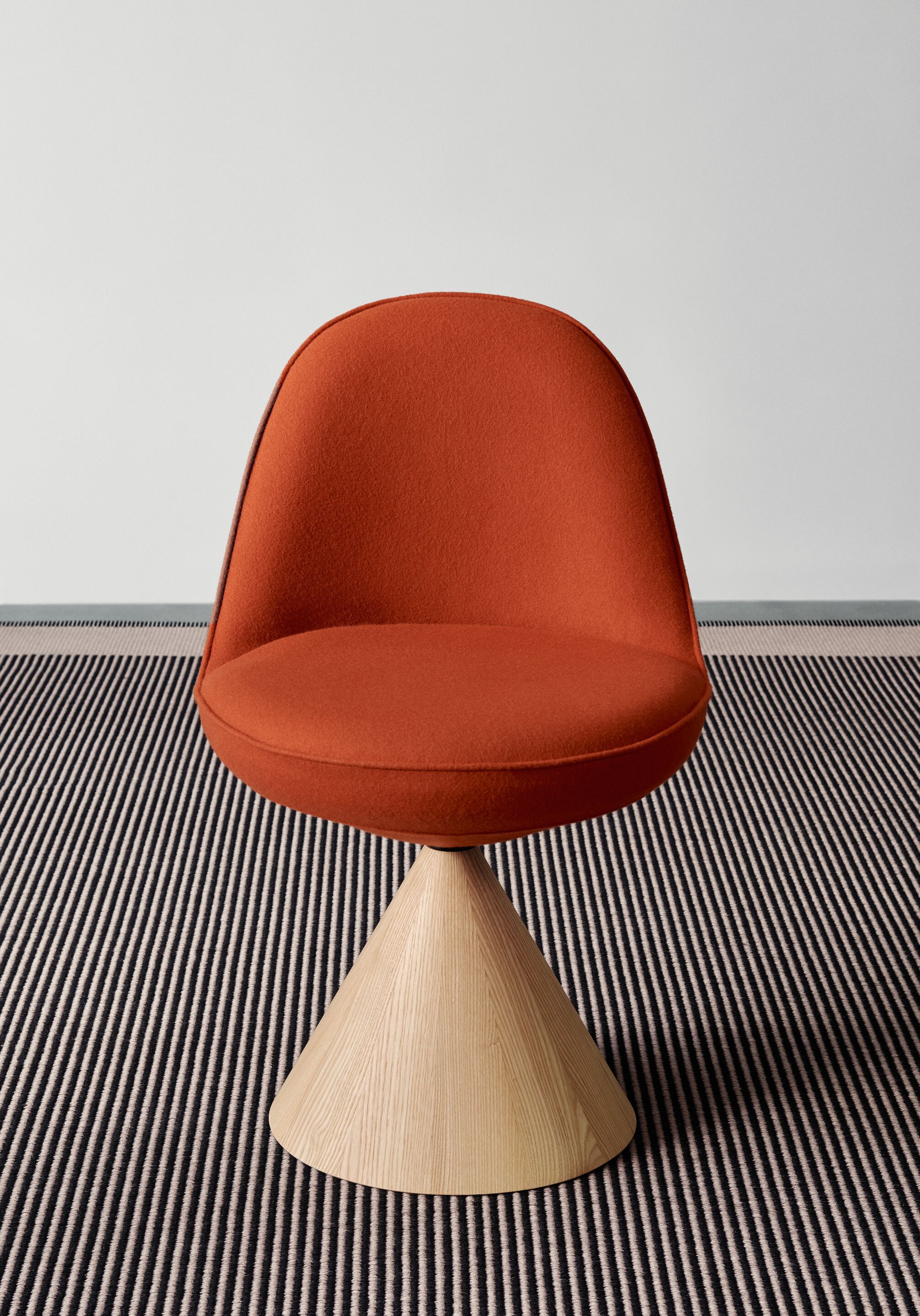 Поворотный стул из массива дерева и ткани Porro ROMBY ARCH-00144246 - Вид №5