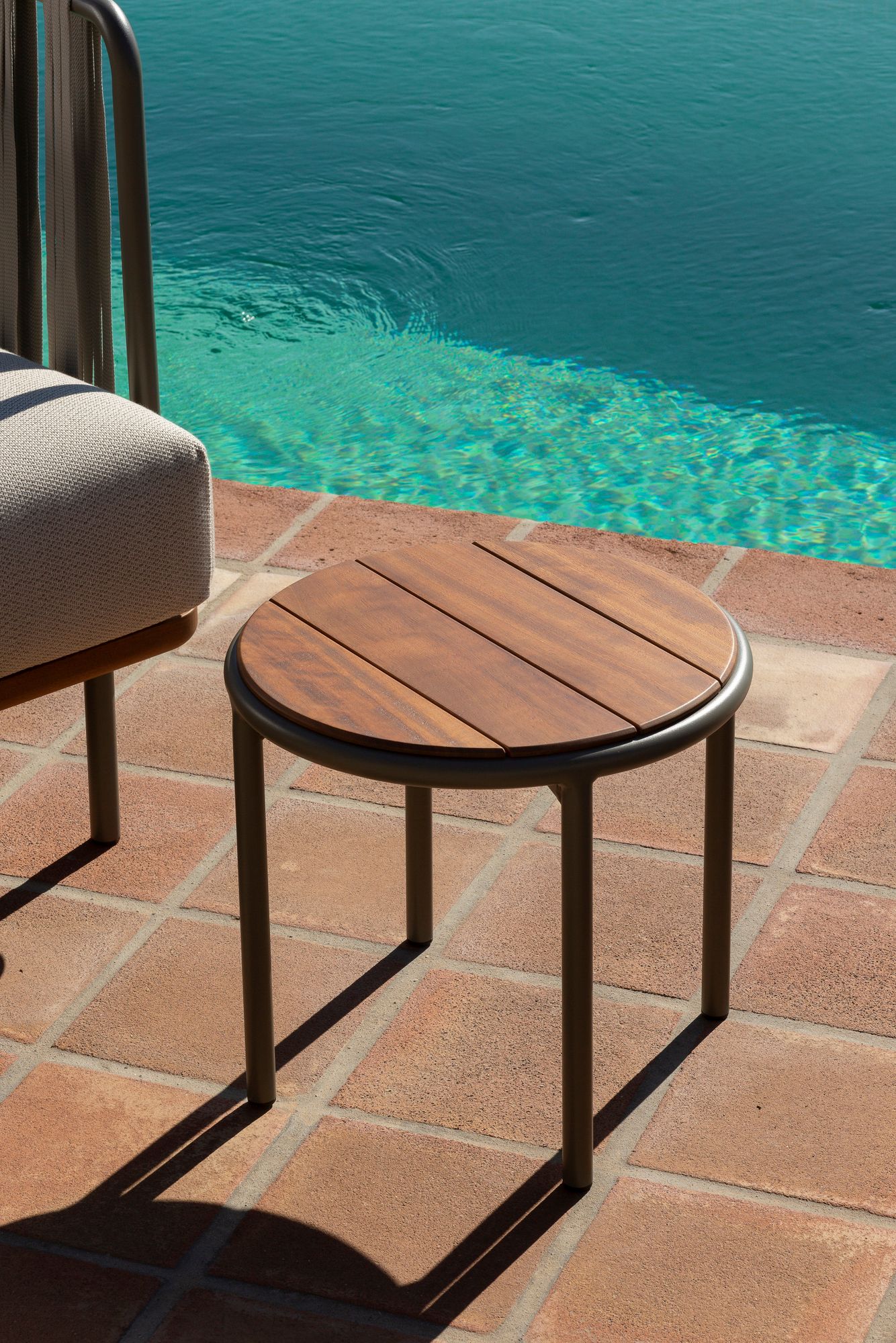 Низкий круглый стол из стали и дерева Bivaq Teja ARCH-00007516 - Вид №4