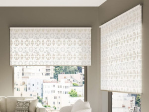 Солнцезащитный крем электрический рулонный занавес