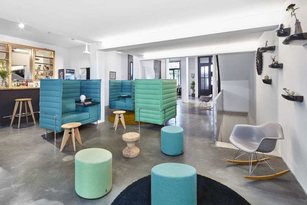 Кресло-качалка из полипропилена с подлокотниками VITRA Eames Plastic Chair ARCH-00043795 - Вид №9