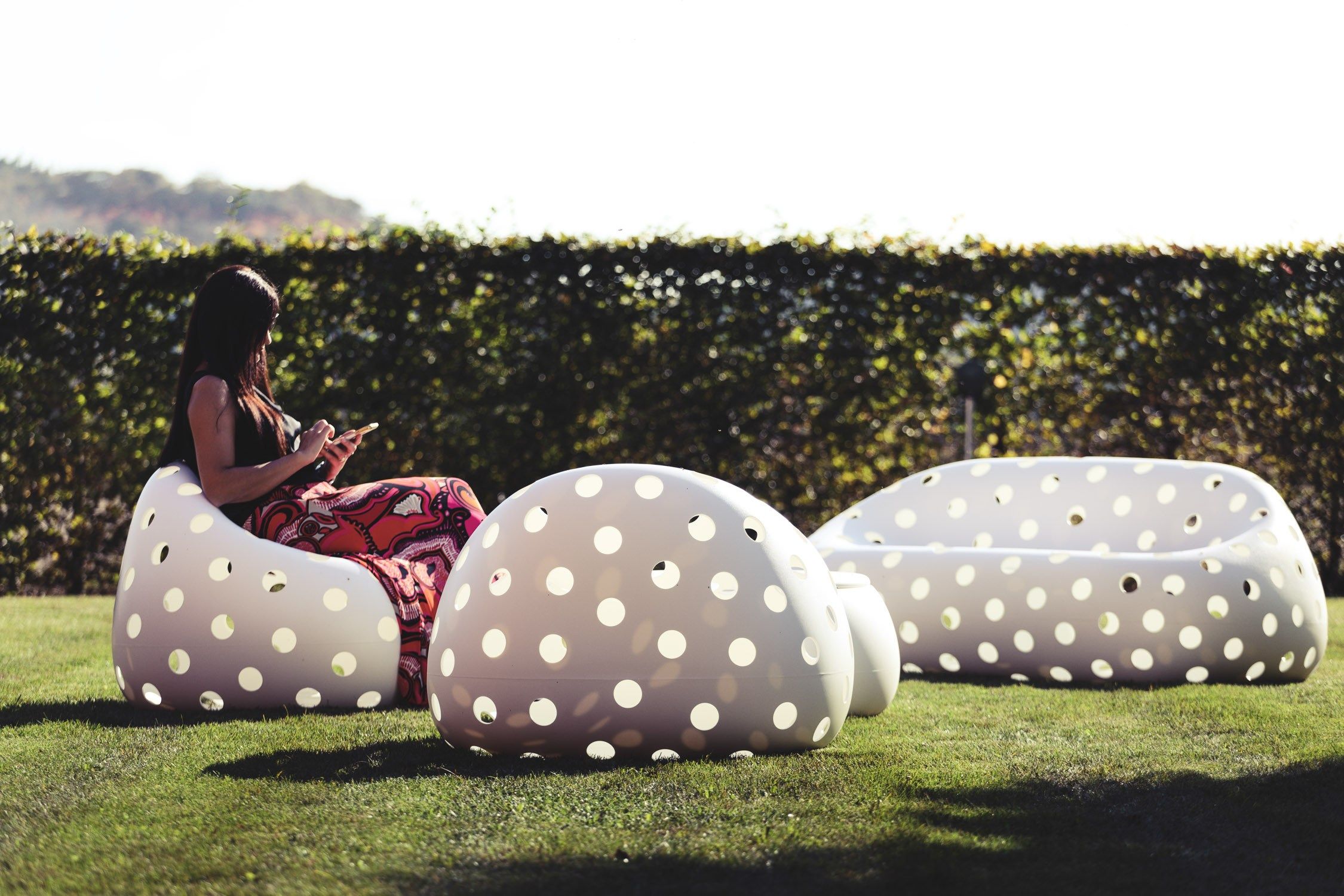 3-местный полиэтиленовый садовый диван PLUST Airball ARCH-00068205 - Вид №4