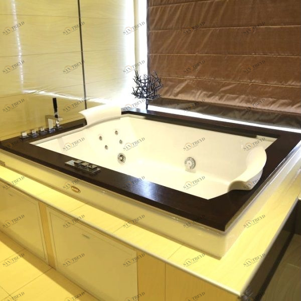 Ванна встроенная с гидромассажем "TOP" Aura Plus 9F43-337 Jacuzzi 9F43337