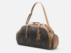 Спортивная сумка из пробки и кожи