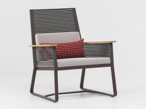 Садовое кресло с веревкой