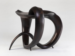 Журнальный столик из клена