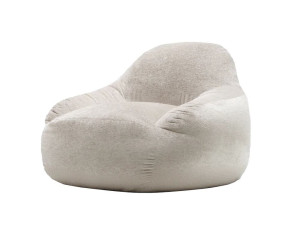 Тканевое кресло с подлокотниками