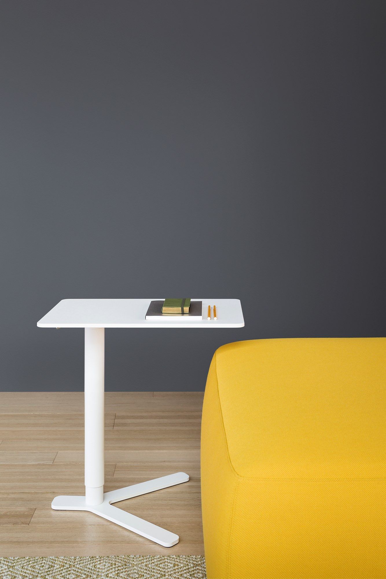 Квадратный регулируемый по высоте журнальный столик в HPL Lapalma YO ARCH-00036145 - Вид №3