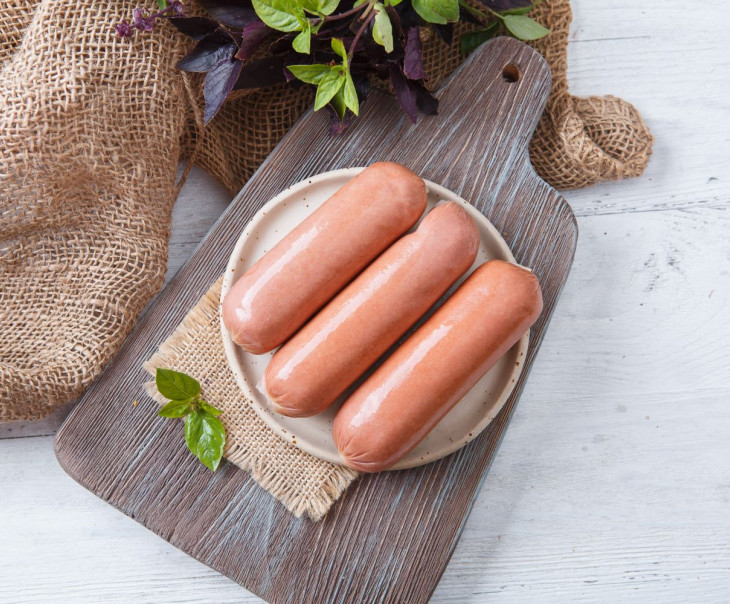 941 Сардельки говяжьи Вкусляндия 