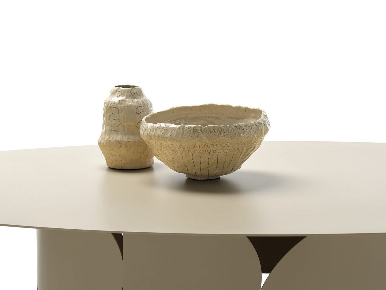 Овальный стол из МДФ Mogg Форма ARCH-00120697 - Вид №7