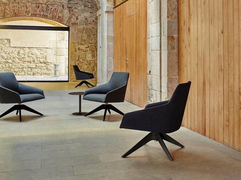 Andreu World Вращающееся кресло из ткани с 4 спицами Alya Bu1523 - Вид №1