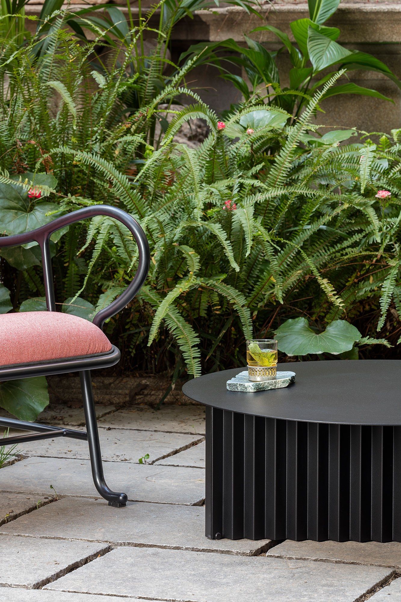 Стальной круглый низкий журнальный столик RS Barcelona Plec ARCH-00038257 - Вид №8