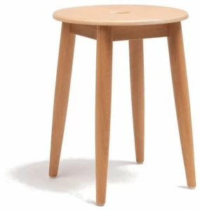 ONDARRETA Низкий деревянный табурет Oto
