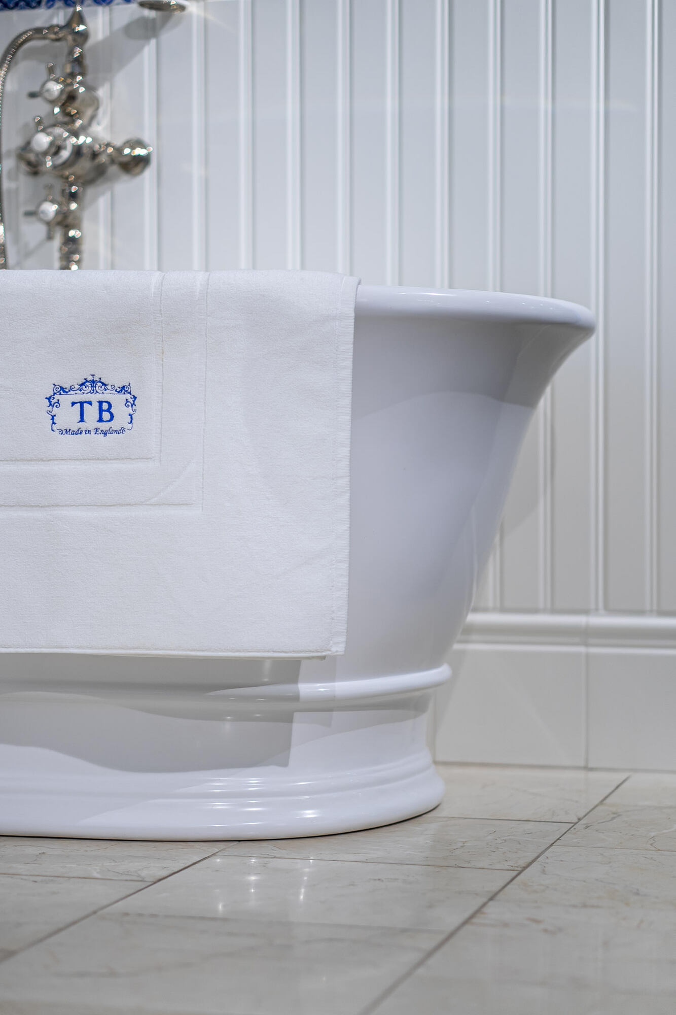 Traditional bathrooms ЧЕСТЕР CHESTER  - Вид №1