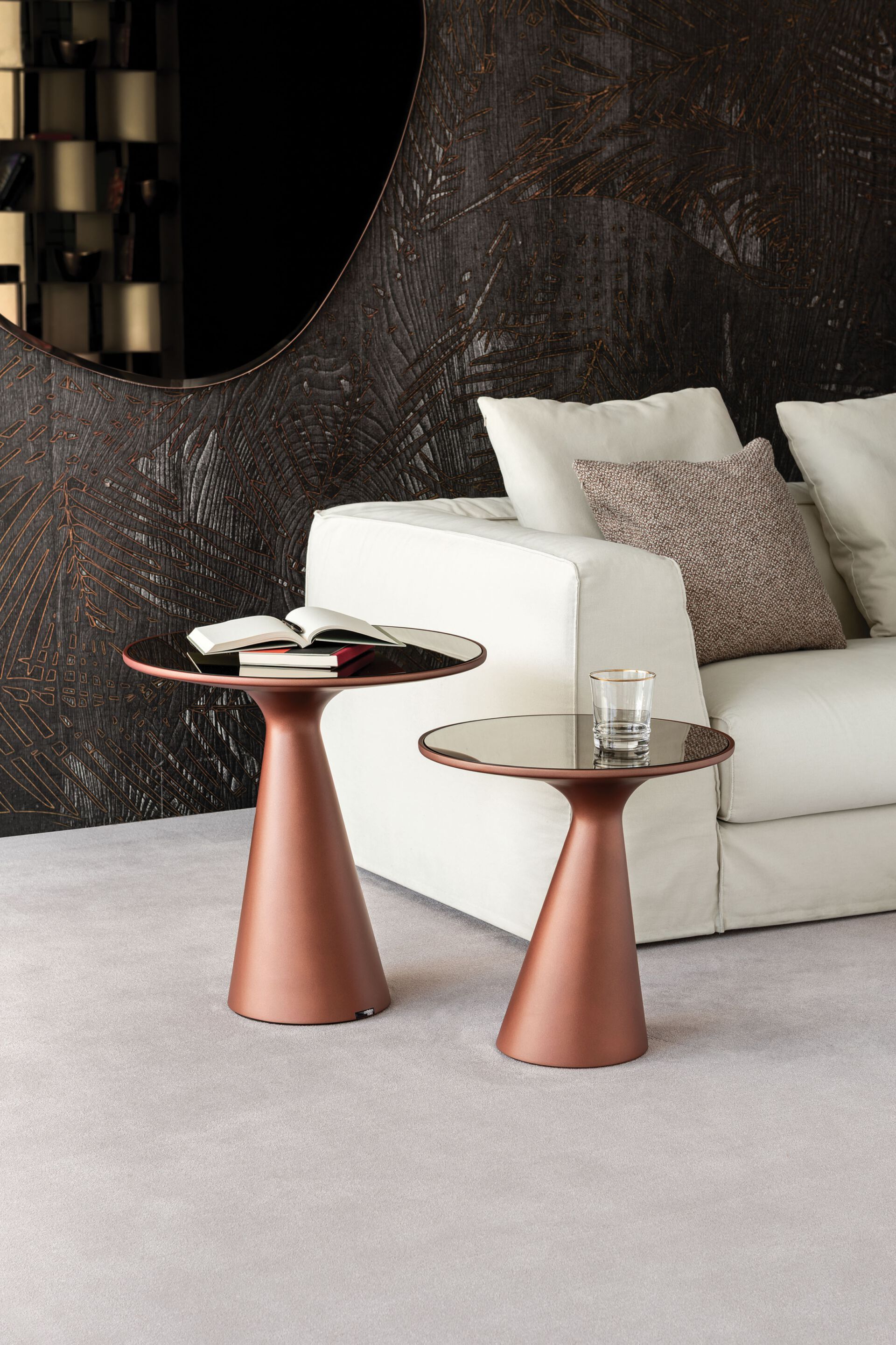 Круглый журнальный столик из полиуретана и хрусталя Cattelan italia PEYOTE ARCH-00131477 - Вид №1