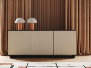 Мадия в облагороженном с распашными дверями