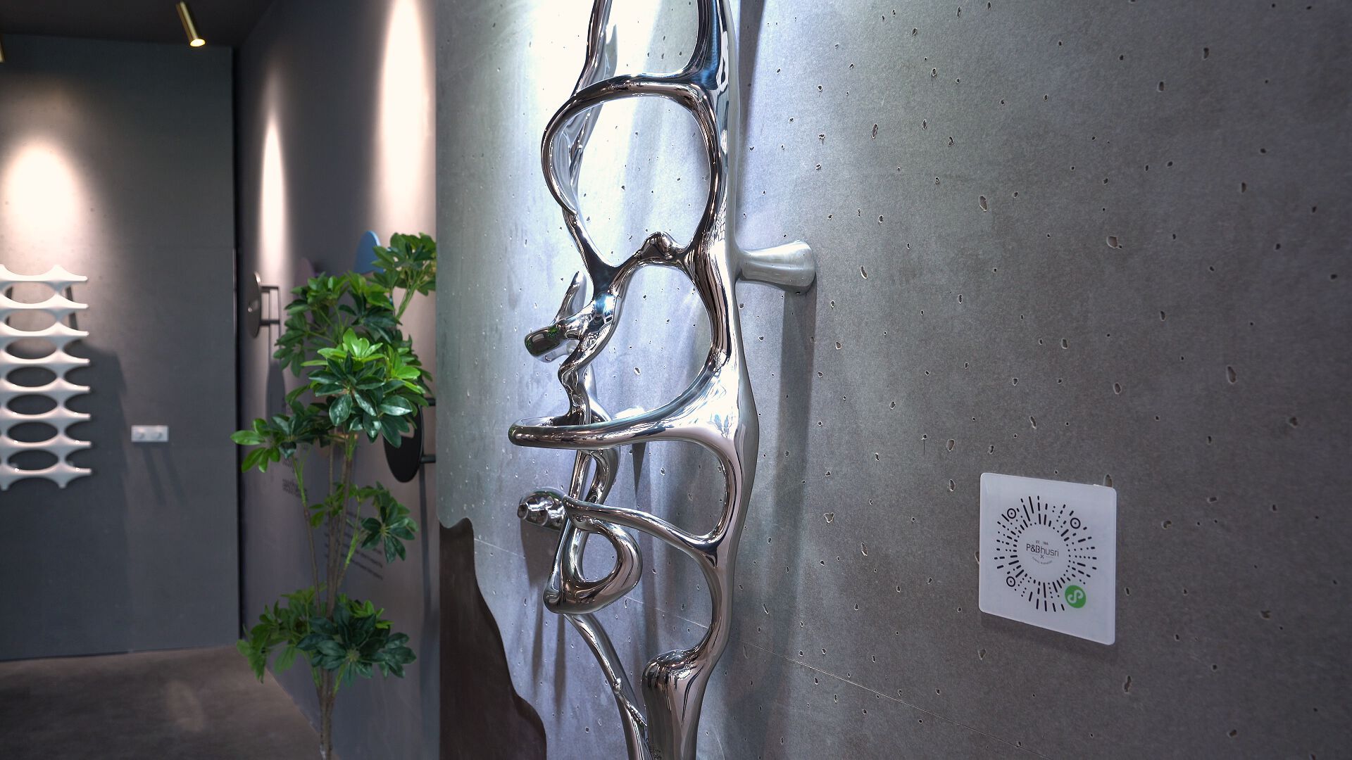 Stainless steel towel warmer P&Bhusri Master Art Style ARCH-00128077 - Вид №5