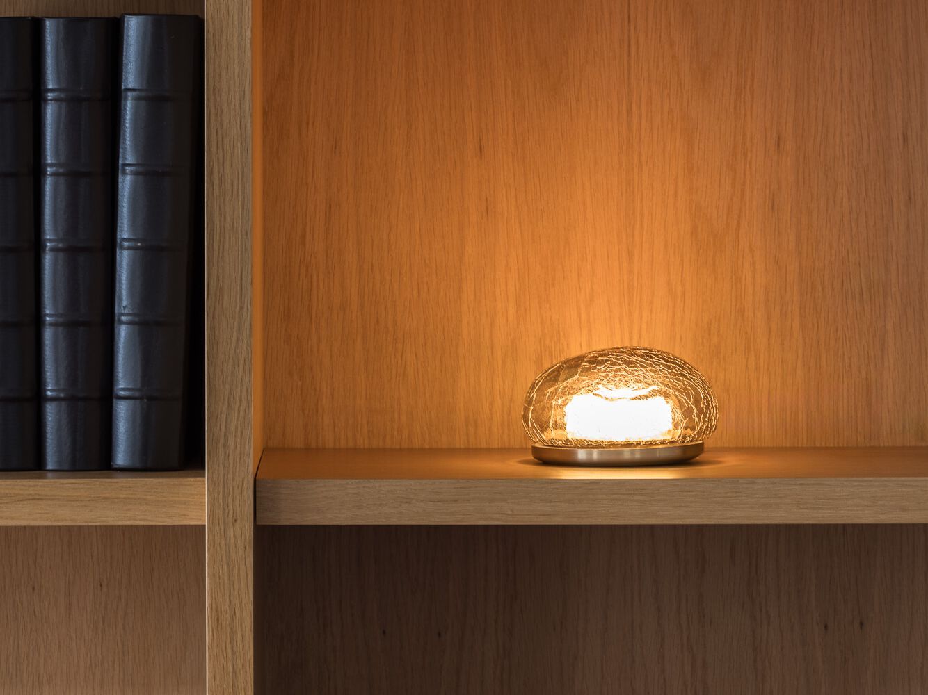 Стеклянная светодиодная настольная лампа ADesignStudio Roe ARCH-00027564 - Вид №1