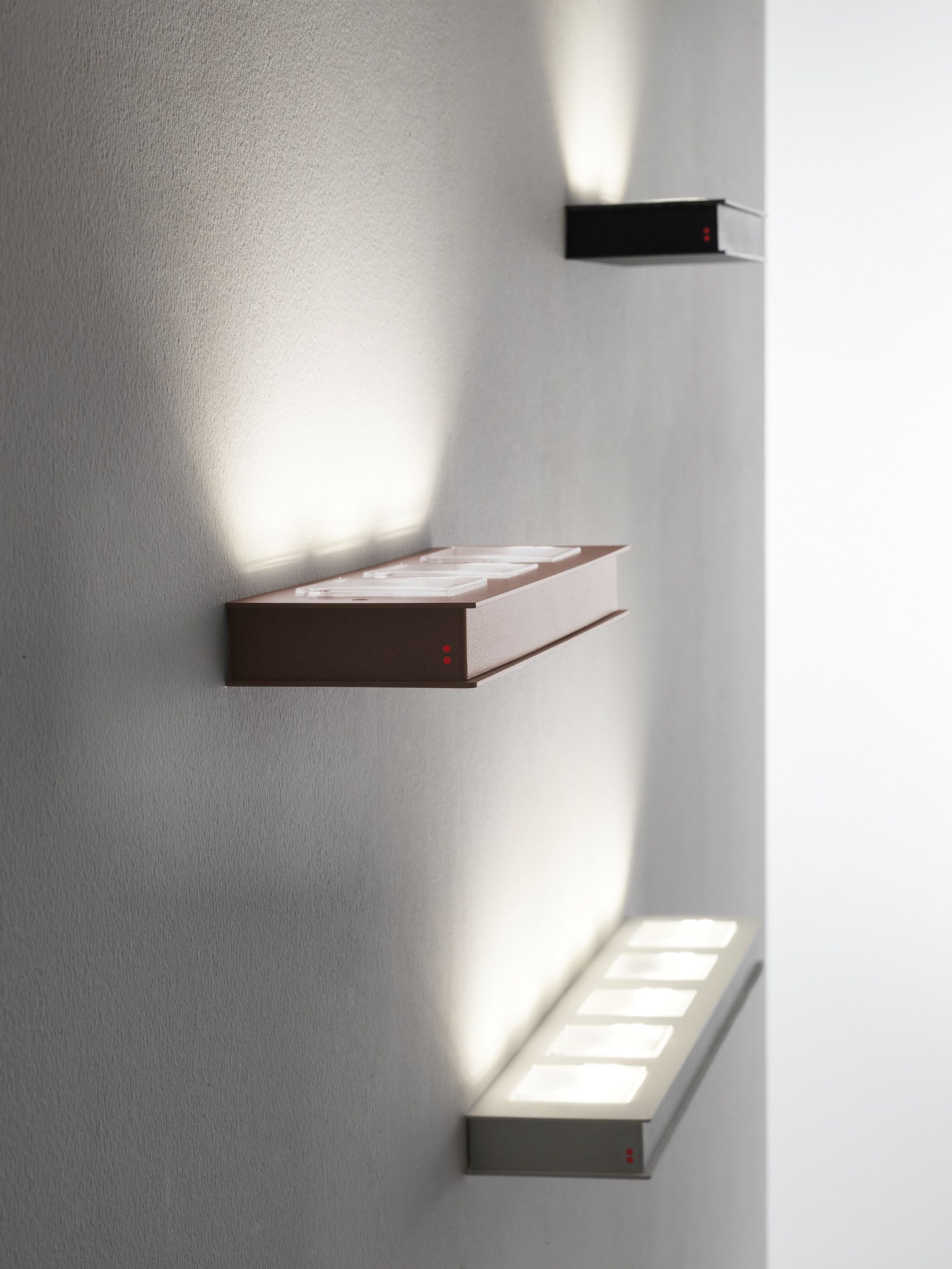 Алюминиевый светодиодный настенный светильник Fabbian Четверть ARCH-00059507 - Вид №2