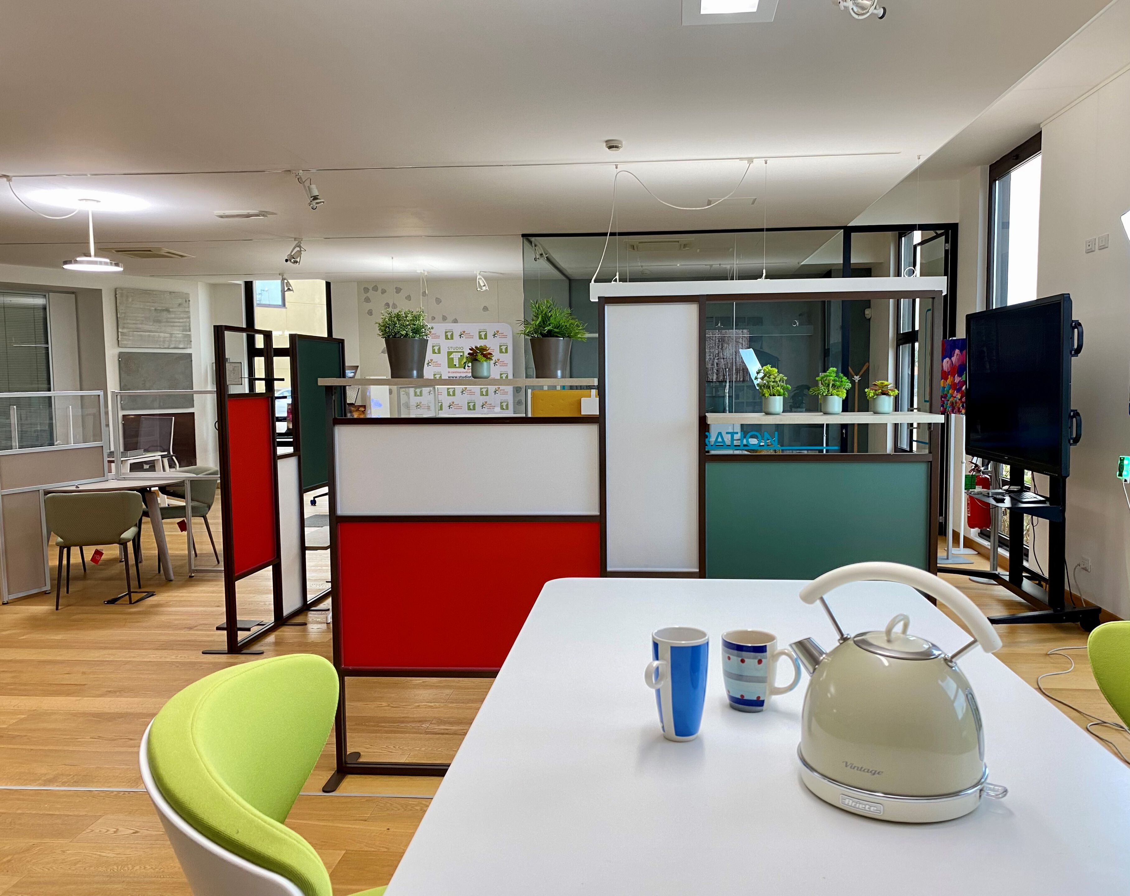 Алюминиевая отдельно стоящая офисная перегородка STUDIO T InUno ARCH-00122975 - Вид №1