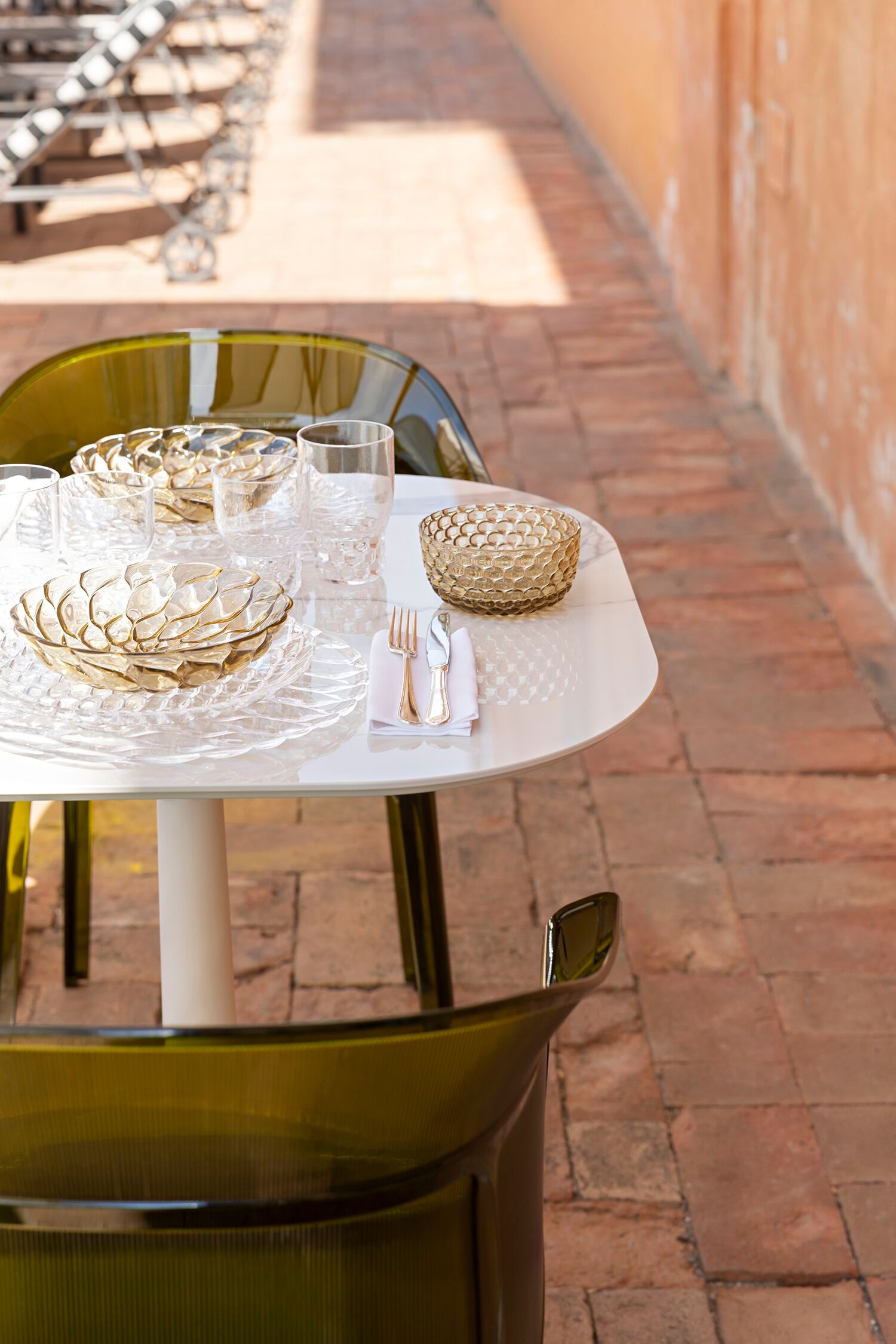 Набор десертных тарелок из инженерного пластика Kartell Jellies Family ARCH-00020901 - Вид №4