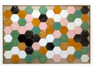 Керамическая декоративная панель