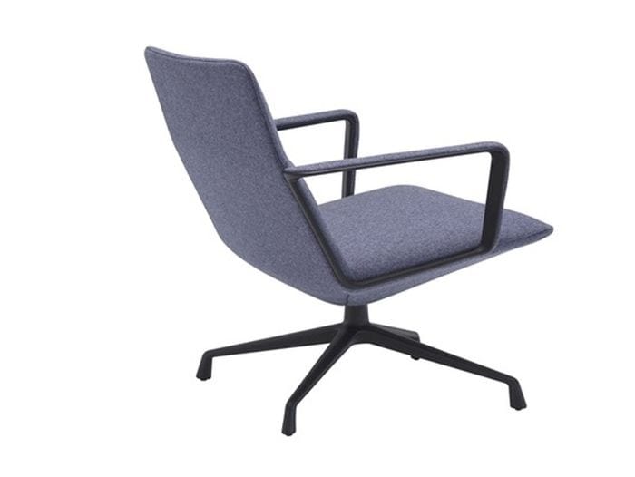 Спицевое вращающееся кресло с подлокотниками Andreu World Capri Lounge ARCH-00091628 - Вид №1