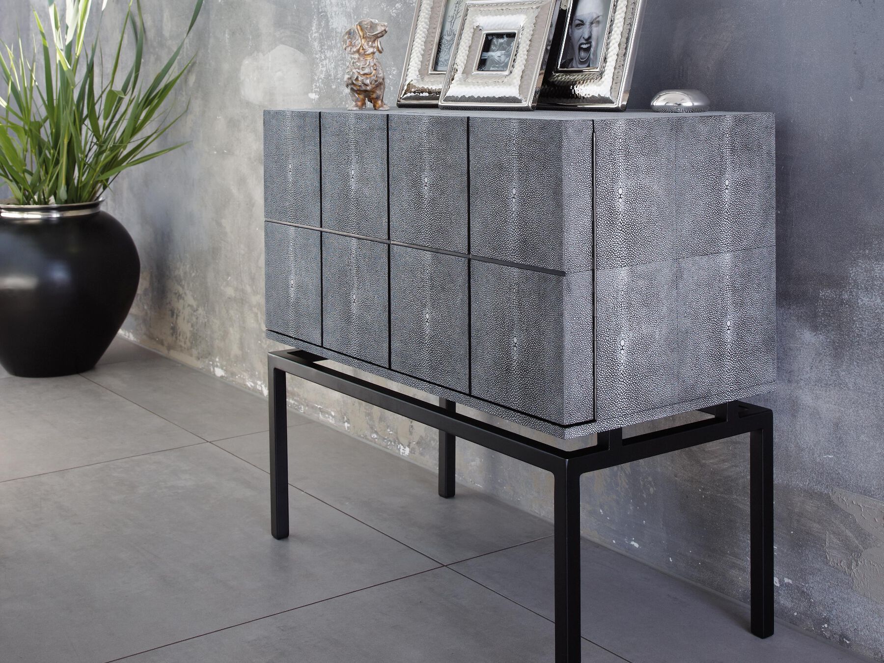 Стальной и деревянный шкаф с распашными дверцами LAMBERT RAY ARCH-00031770