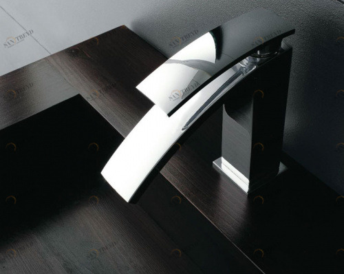 Смеситель / MOON/Mono Zazzeri sun-id-378072