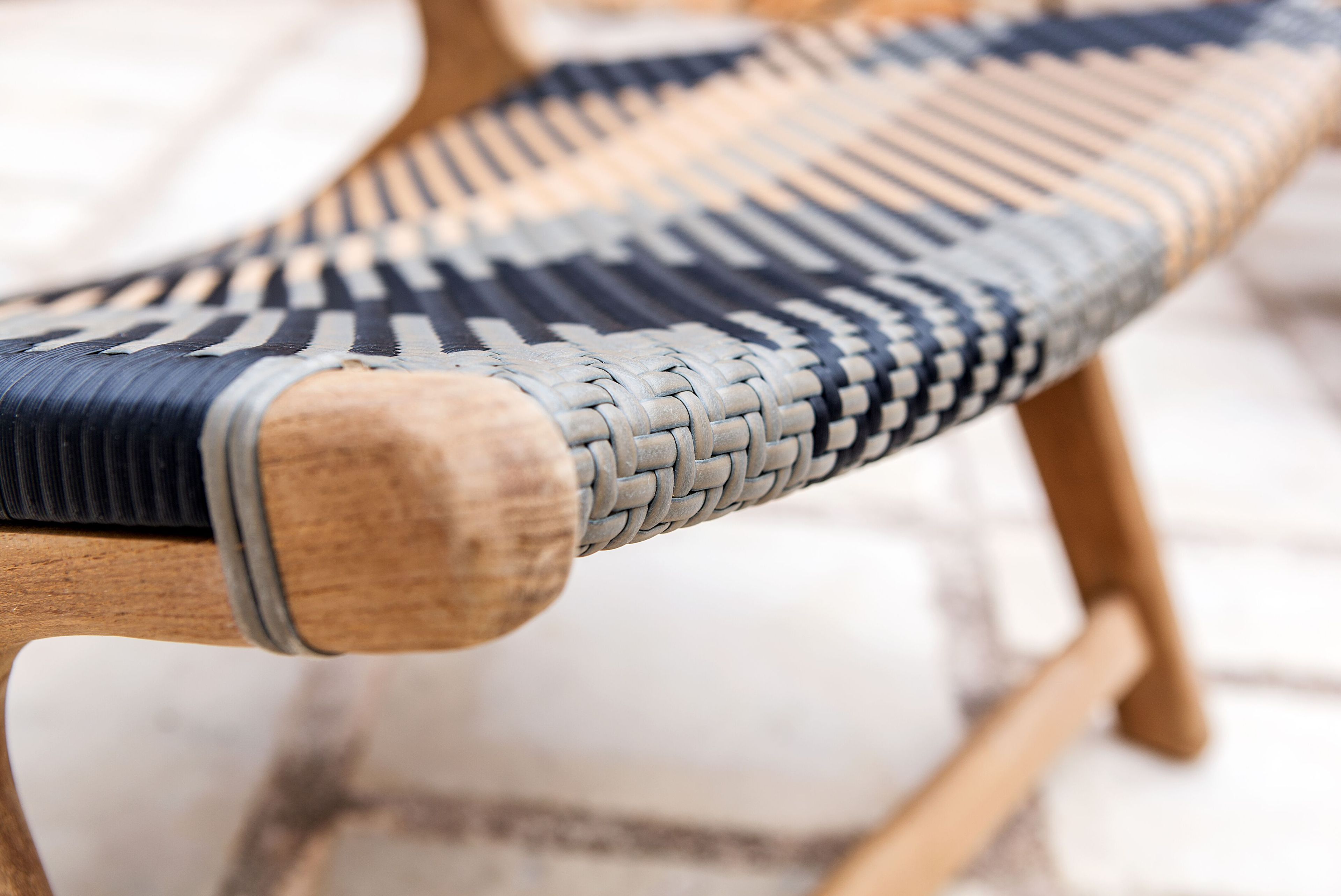 Садовое кресло из тикового дерева и синтетической ткани cbdesign Vienna Relax ARCH-00041545 - Вид №4