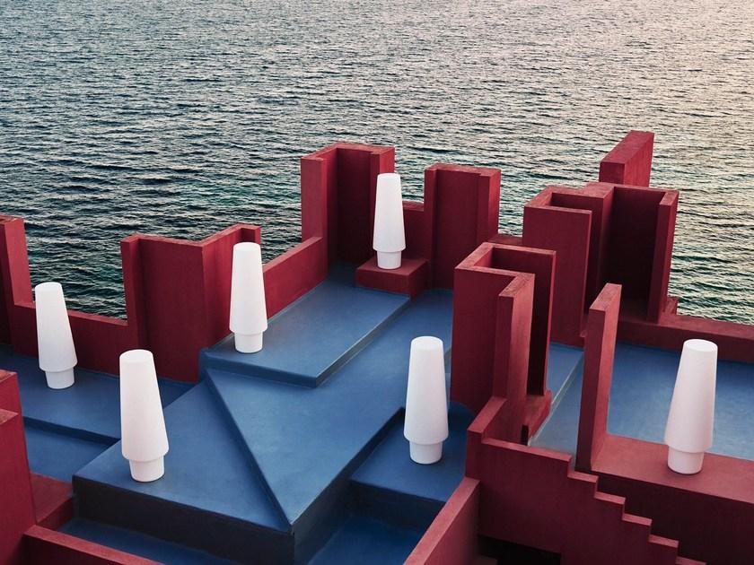 VONDOM Современный пластиковый светодиодный уличный торшер Ulm sun-id-1443289 - Вид №1