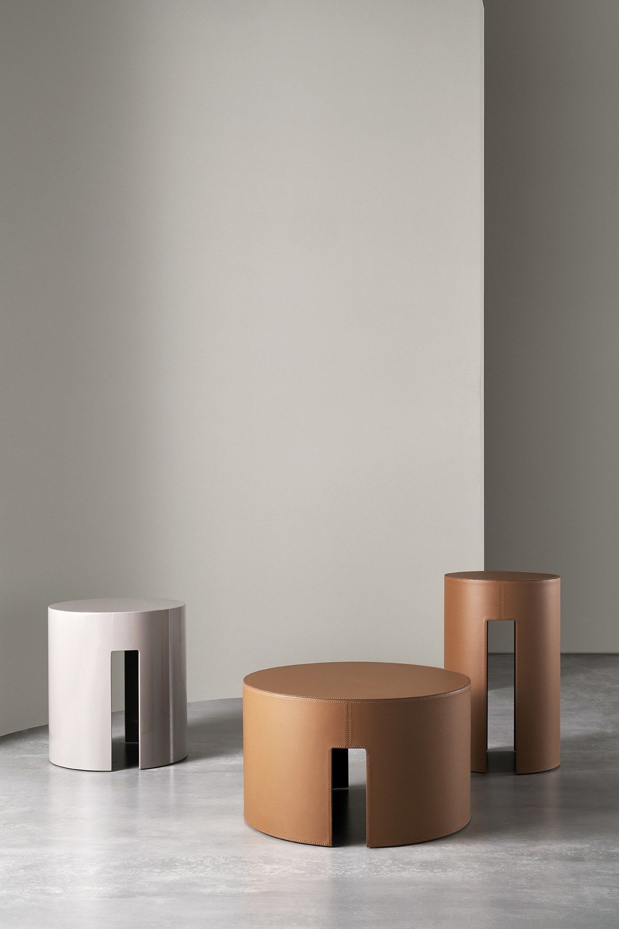 Деревянный круглый низкий журнальный столик Meridiani ARCH-00144318 - Вид №2