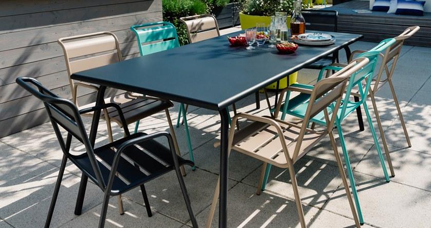 Fermob Стул садовый штабелируемый с подлокотниками Monceau 4802 - Вид №7