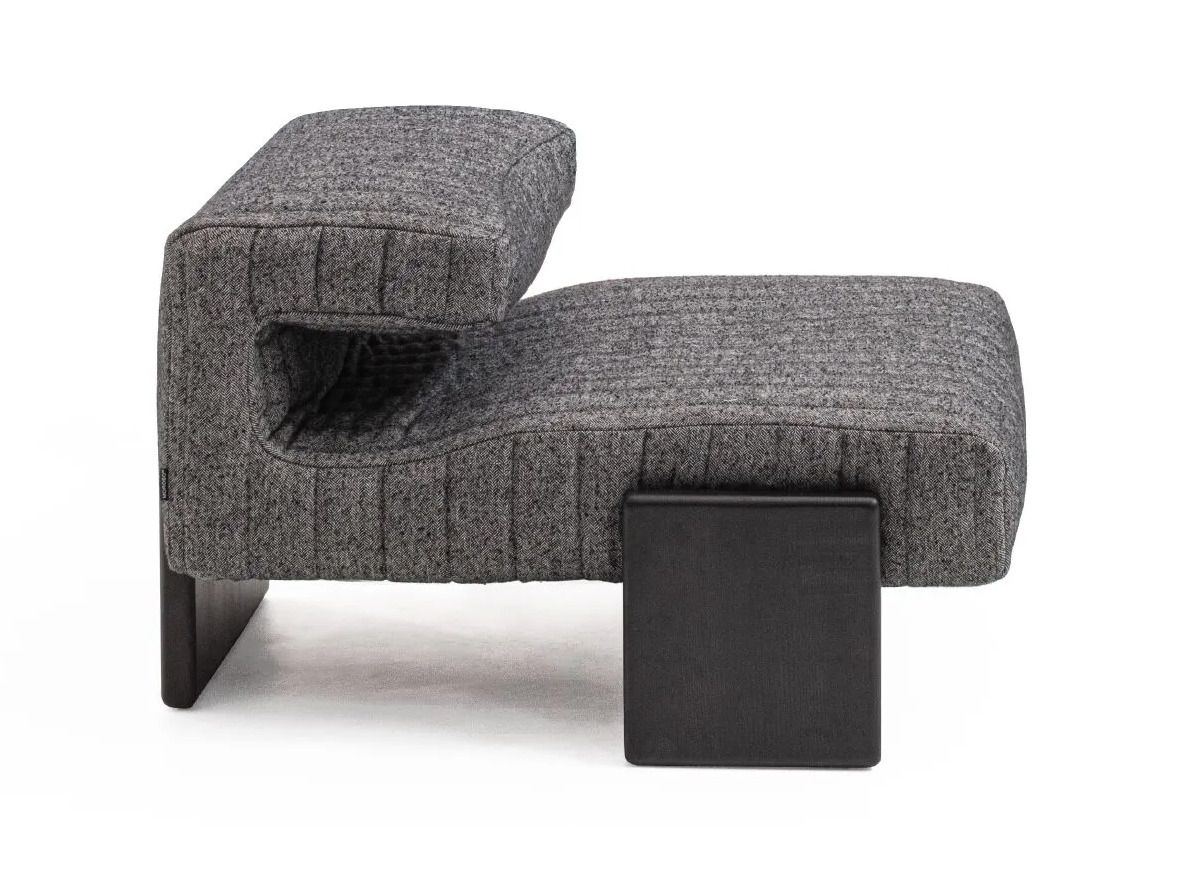 Тканевое кресло MOROSO Loveland Loveseat ARCH-00017206