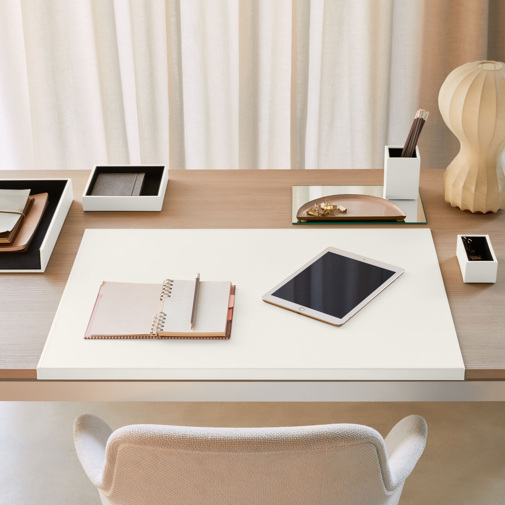 Подпушка из регенерированной кожи EGLOOH CALLIOPE ARCH-00008268 - Вид №23