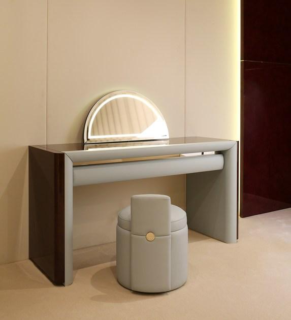 Turri Пуф из мягкой кожи Madison sun-id-1362300 - Вид №1