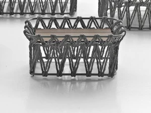 B&B Italia Outdoor Прямоугольный журнальный столик из ясеня и полиэтиленовых волокон Butterfly