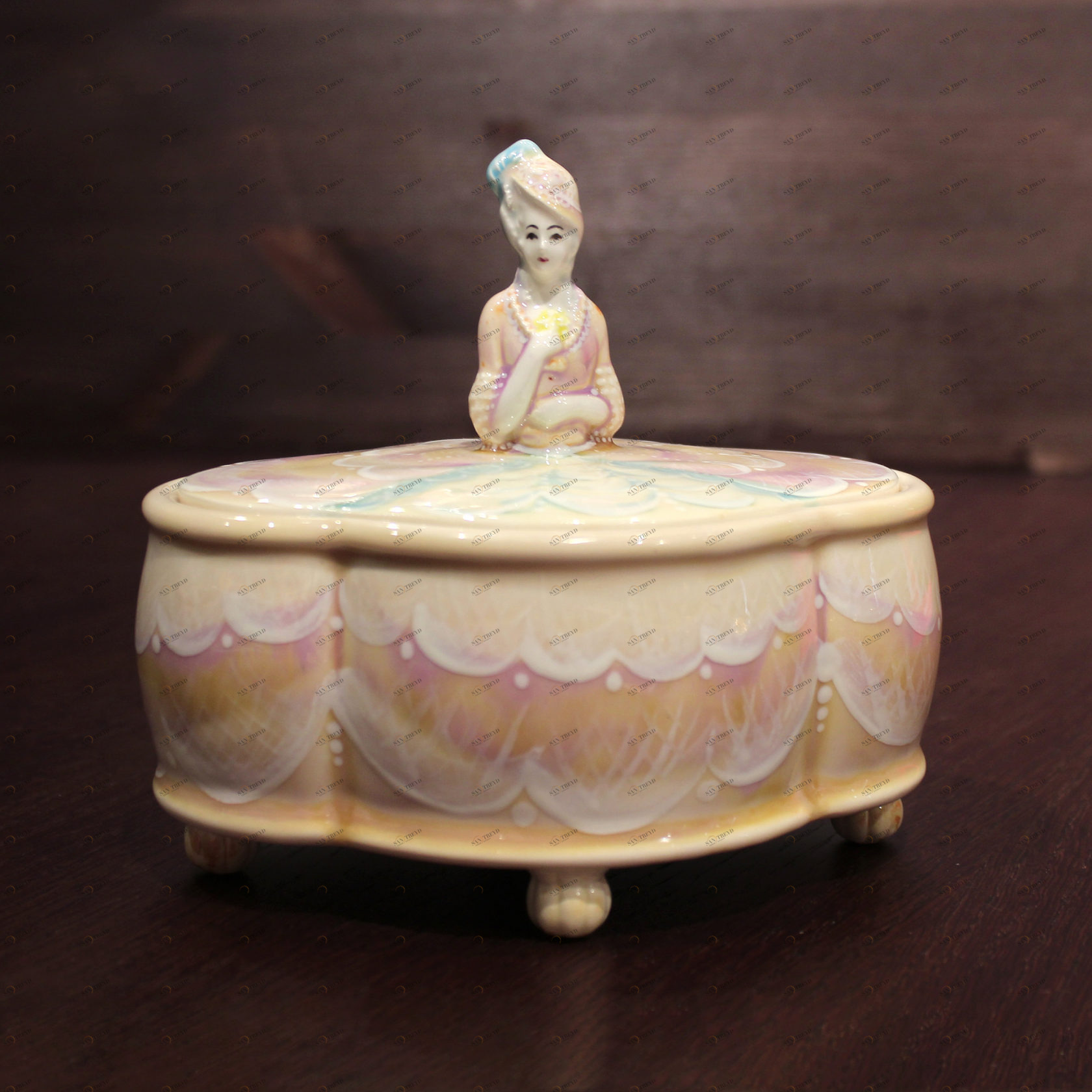 Шкатулка "Дама" Арт. № 20.15 PROVANSFAIENCE sun-id-994633