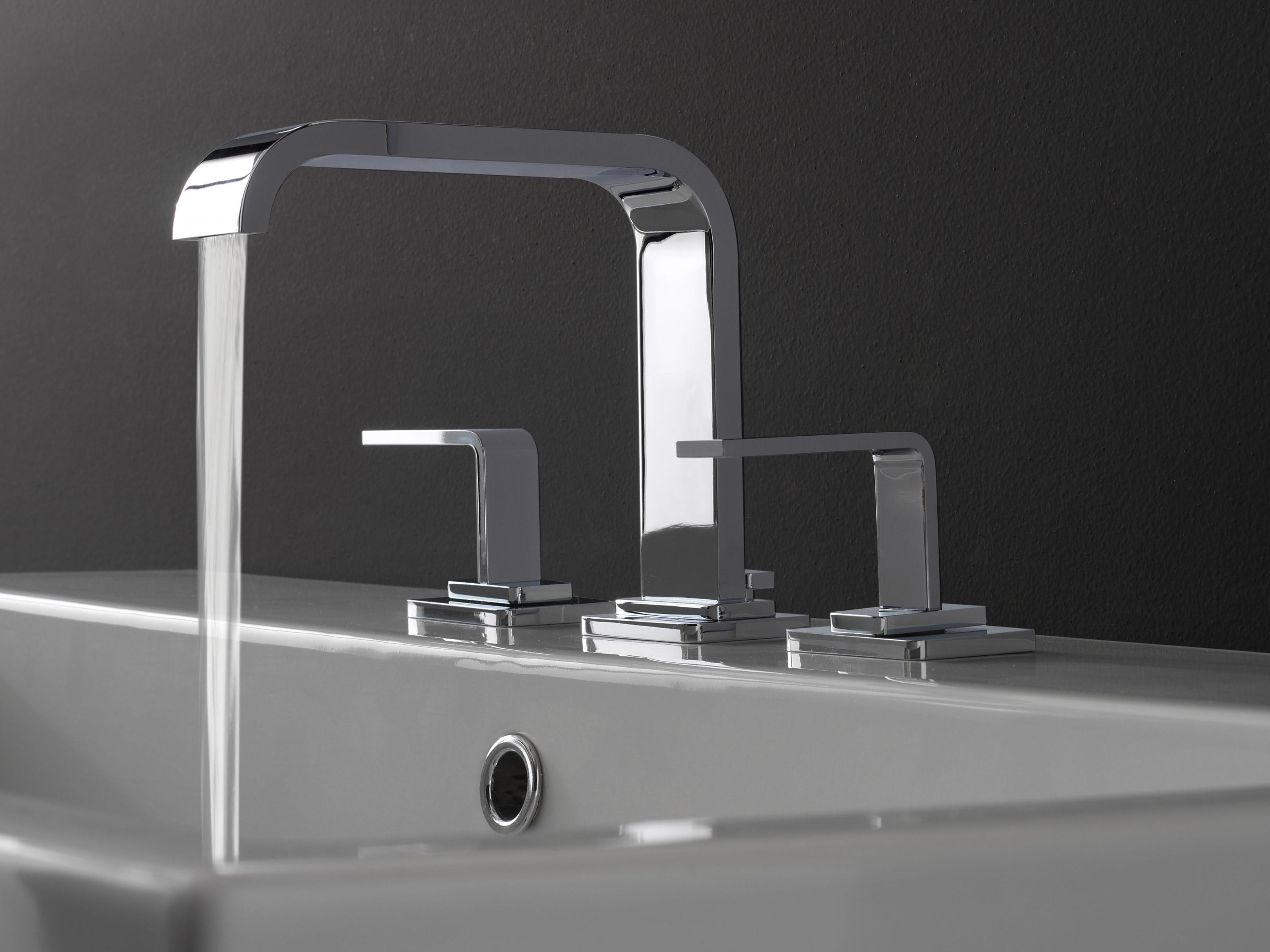 Смеситель для раковины с 3 отверстиями Graff Immersion ARCH-00076203