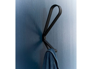 Настенный крючок