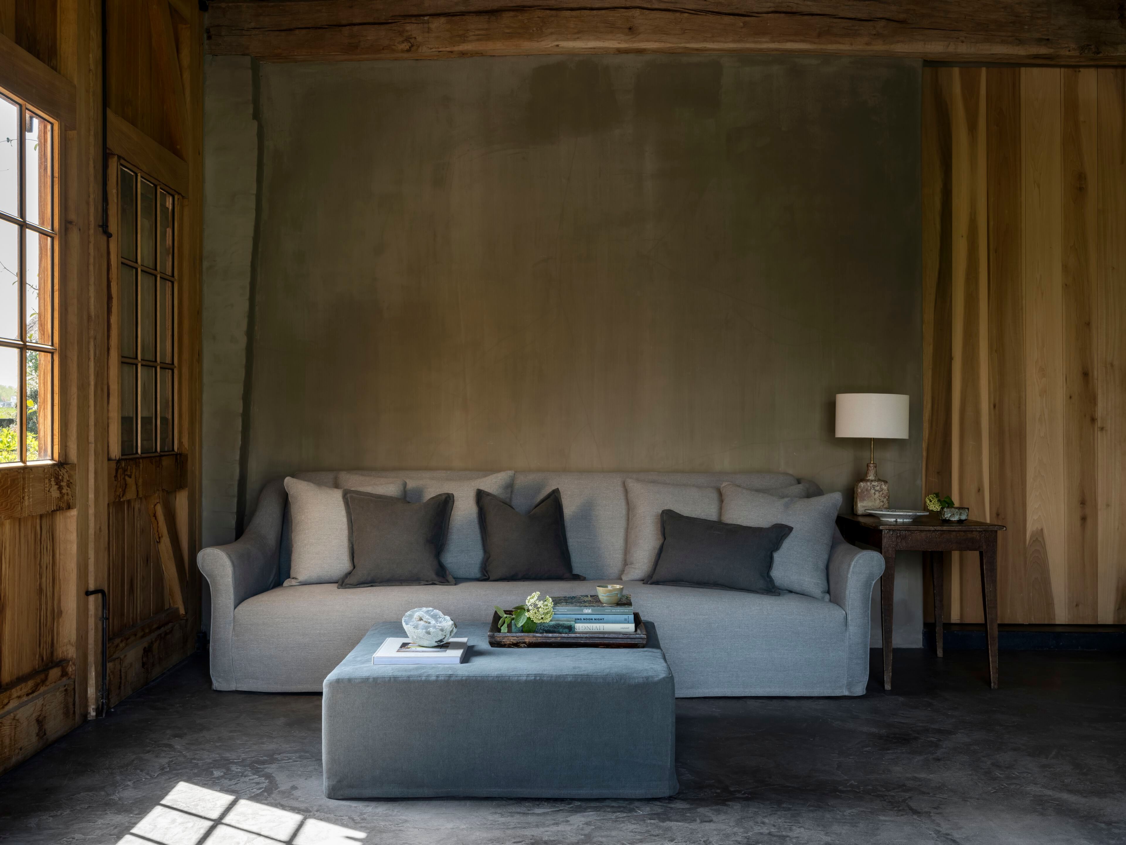 Квадратный пуф из ткани Collett & Victor FORMAS ARCH-00020450 - Вид №1