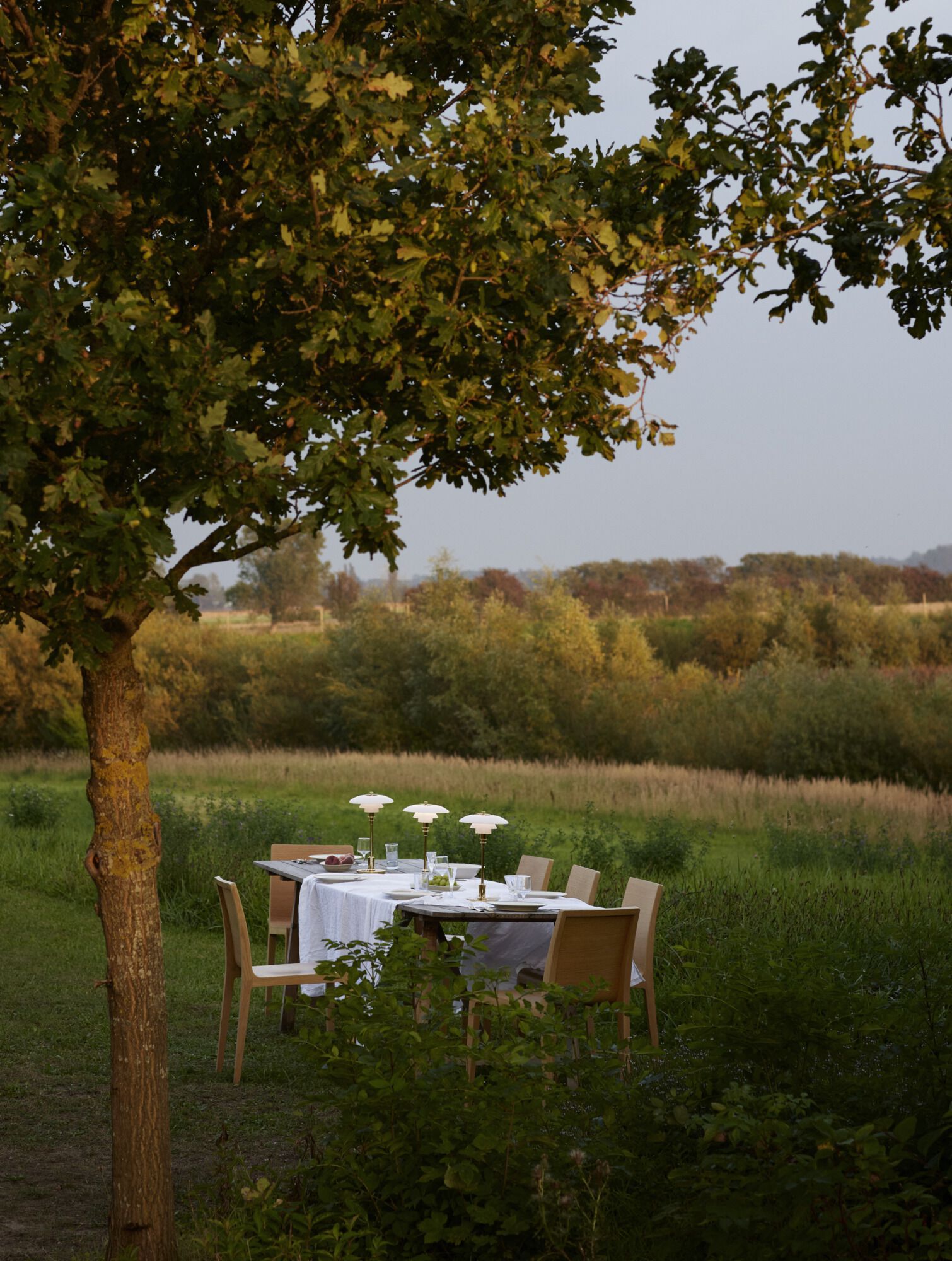 Опаловое стекло LED аккумуляторная настольная лампа Louis Poulsen PH ARCH-00041798 - Вид №14