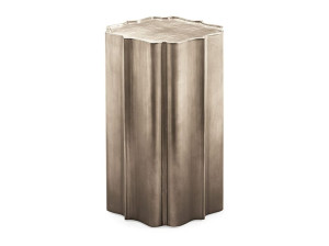 Высокий квадратный журнальный столик с подносом