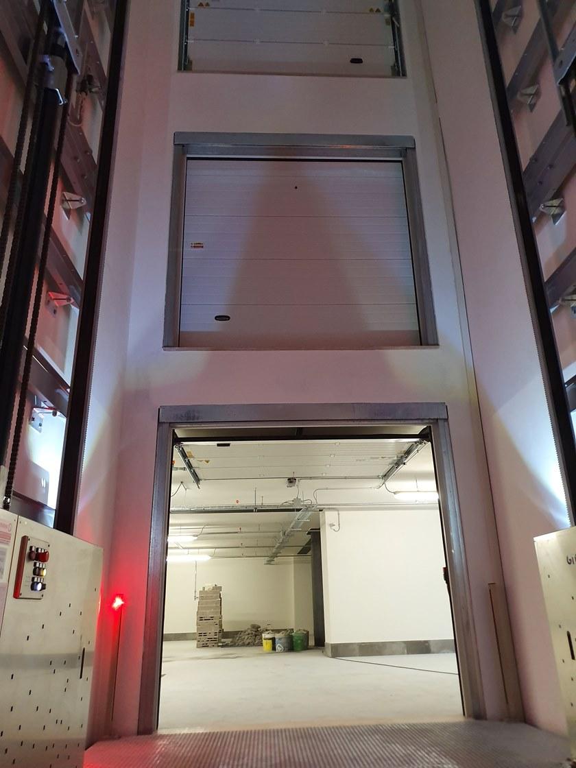 GREEN PARK Подъемник для водителя автомобиля на борту с крышей или без нее Ascensori per auto e montauto sun-id-1401238 - Вид №100